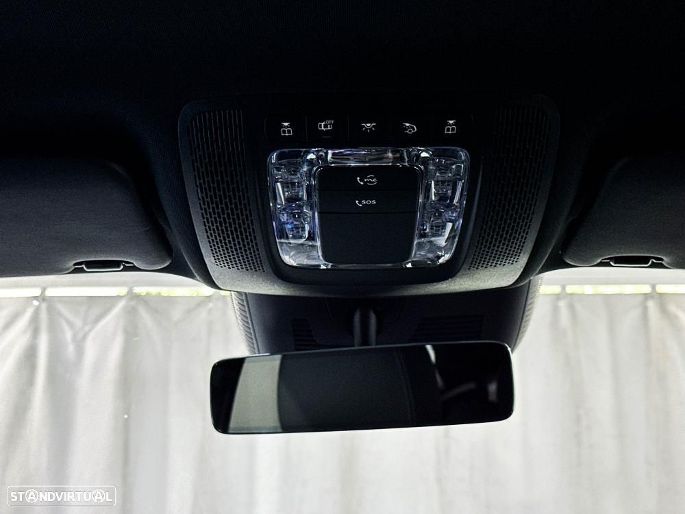 Mercedes-Benz EQA 250+ — fotografia 24