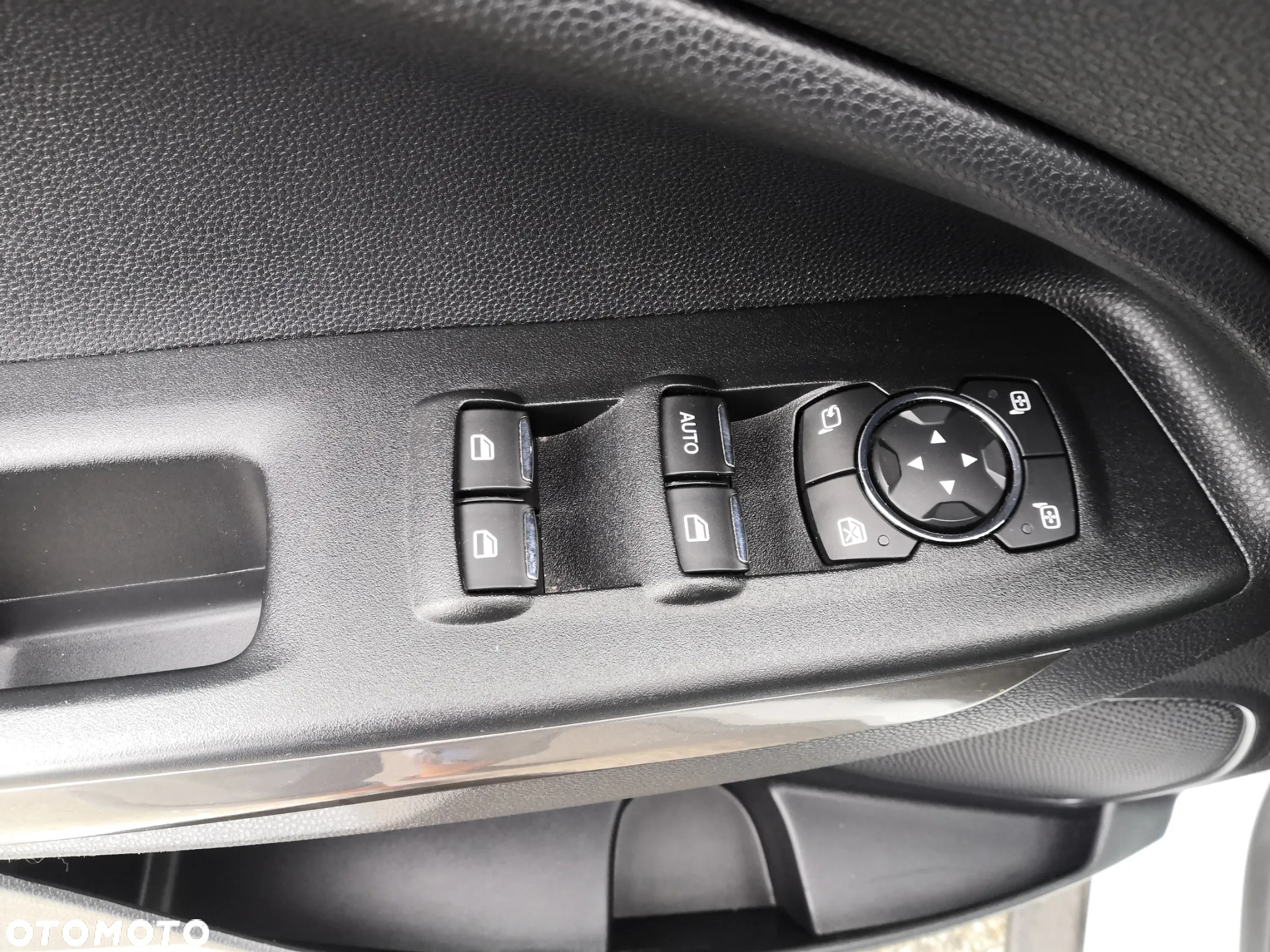 Ford EcoSport - 15