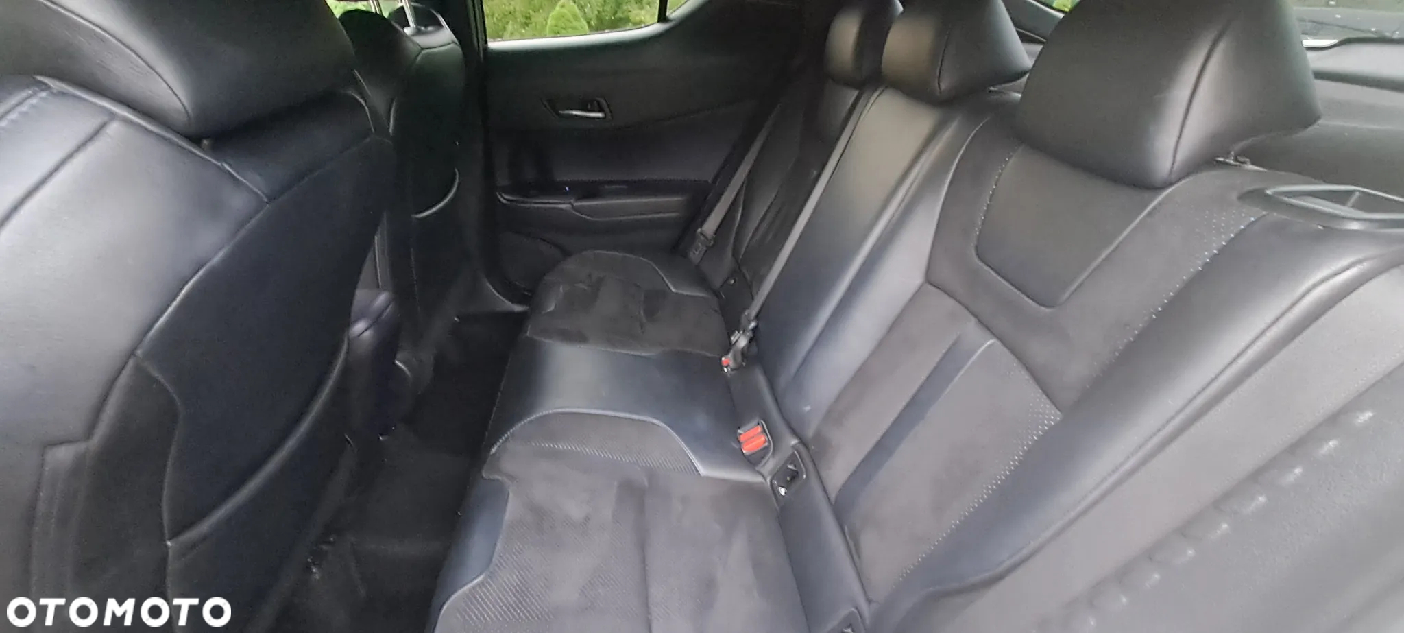 Toyota C-HR 1.8 Hybrid Dynamic - 14