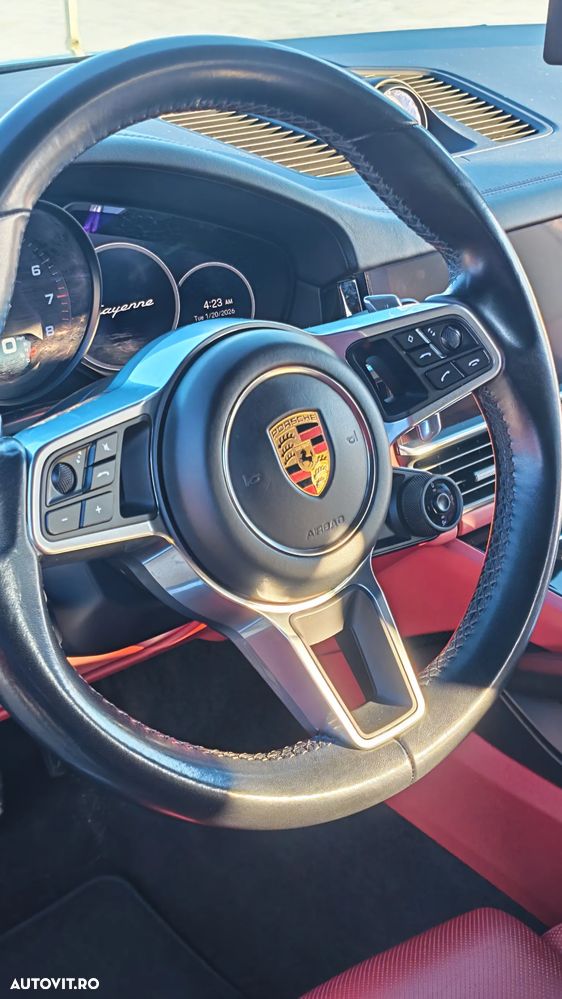 Porsche Cayenne - 14