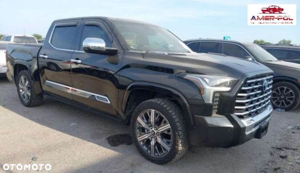 Toyota Tundra - 1