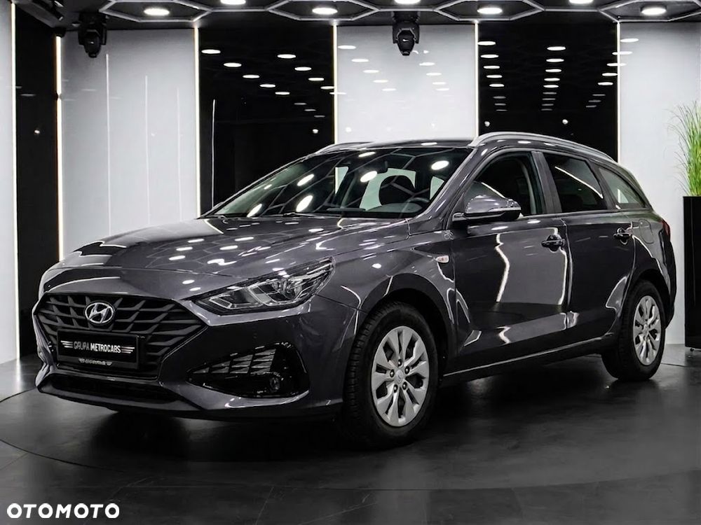 Hyundai i30 1.5 DPI Classic + - 3