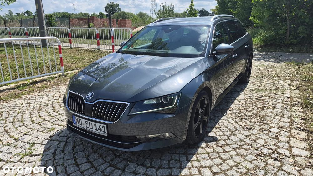 Skoda Superb 2.0 TDI Style - 6