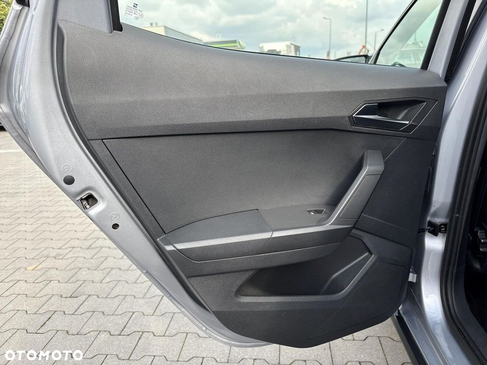 Seat Arona - 12