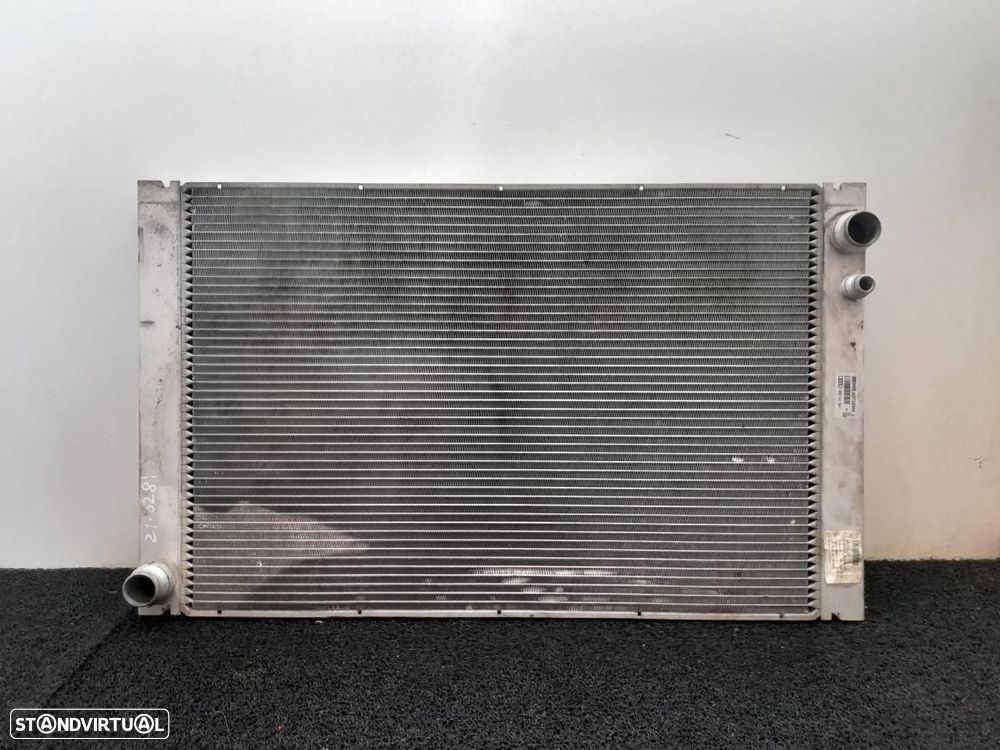 RADIADOR DE ÁGUA AUDI A8 4E - 1