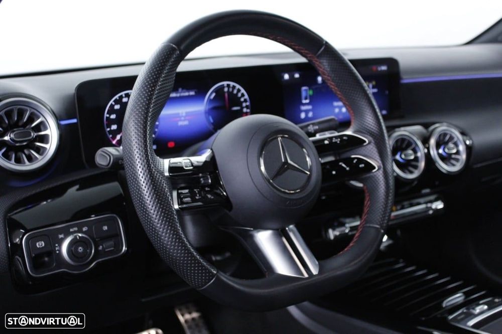Mercedes-Benz A 250 e - 23