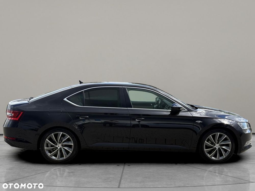 Skoda Superb 2.0 TDI L&K DSG - 6