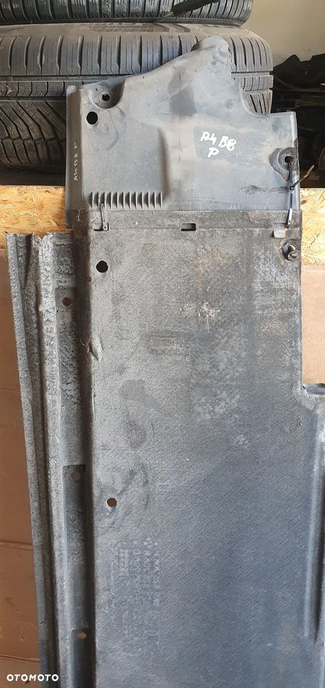 Osłona płyta podwozia prawa Audi A4 B8 8K0825208H - 4