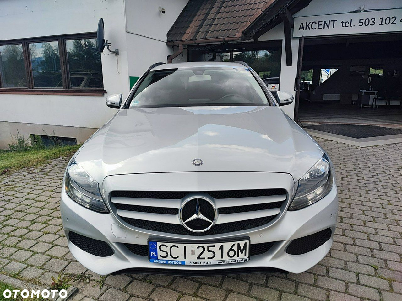 Mercedes-Benz Klasa C - 2