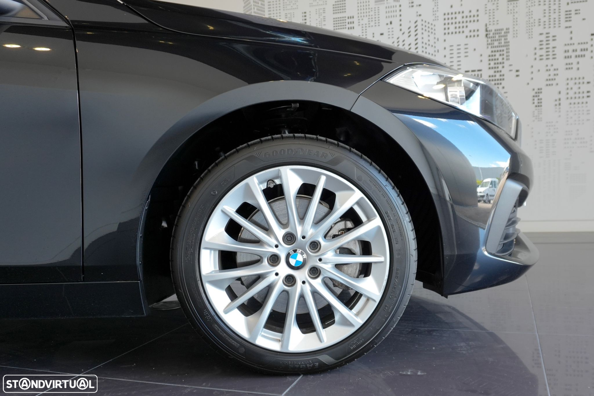 BMW 116 d Corporate Edition Auto - 13