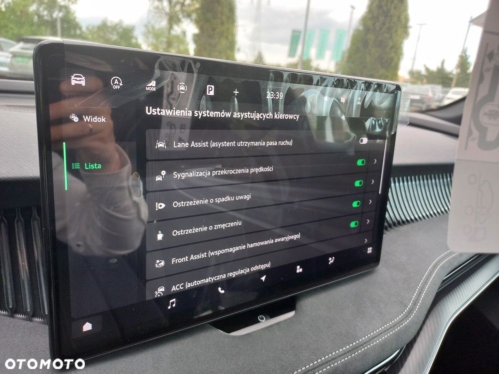 Skoda Superb 2.0 TSI Sportline DSG - 28