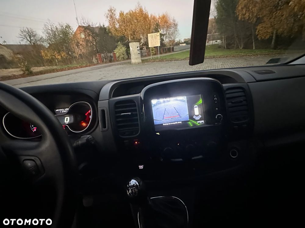 Renault Trafic ENERGY dCi 125 Grand Spaceclass - 21