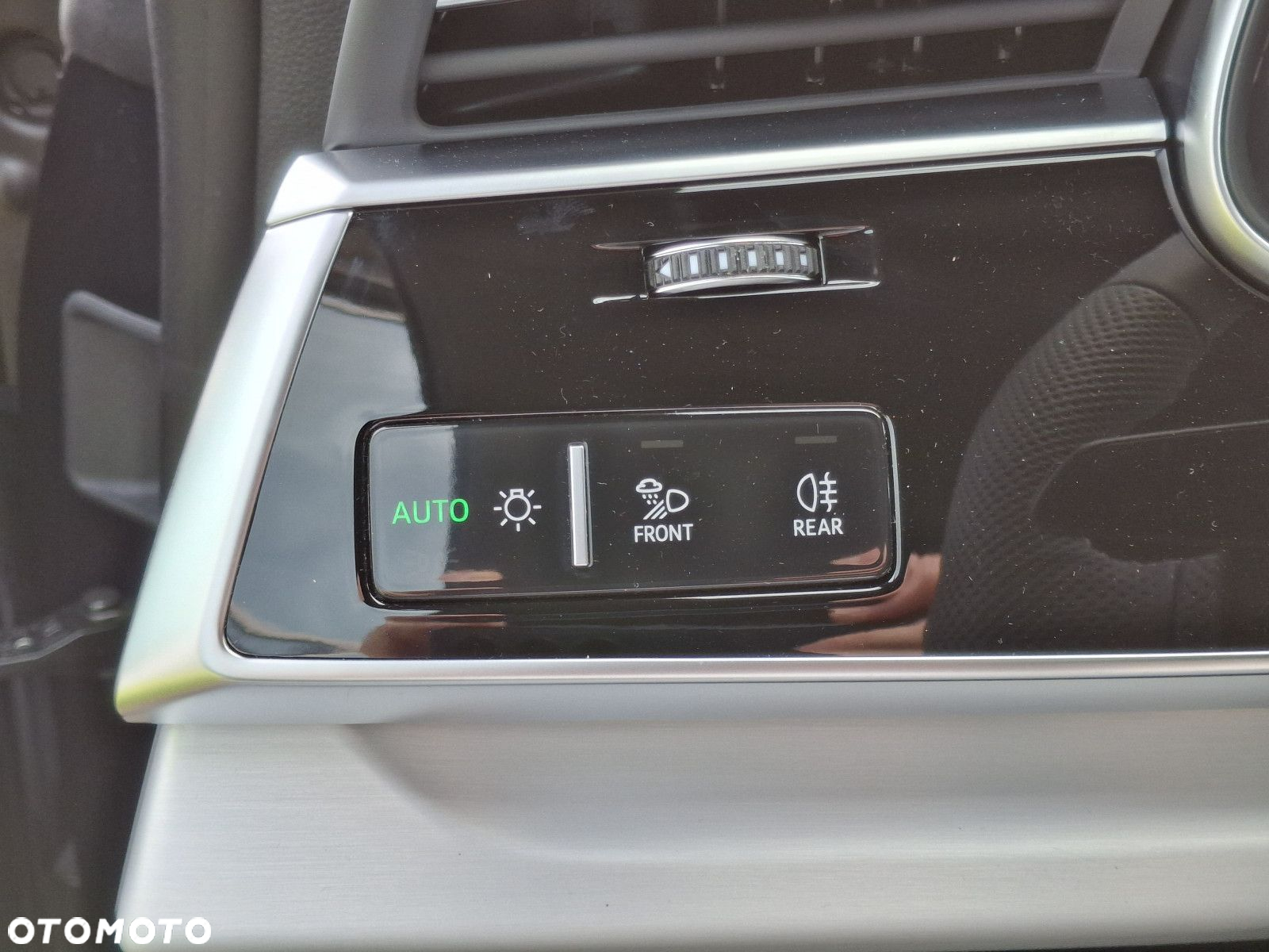 Audi Q8 - 35