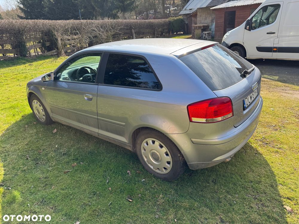 Audi A3 3-drzwiowe 1.9 TDI DPF Ambition - 7