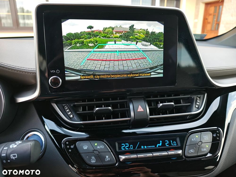 Toyota C-HR - 16