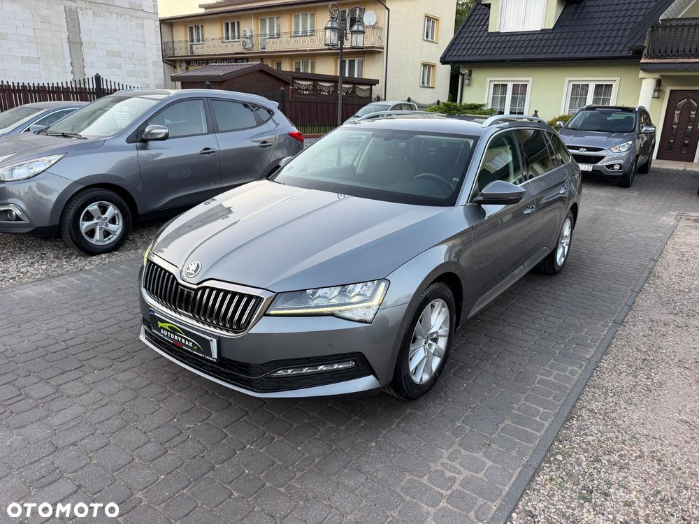 Skoda Superb 2.0 TDI SCR Style DSG - 22