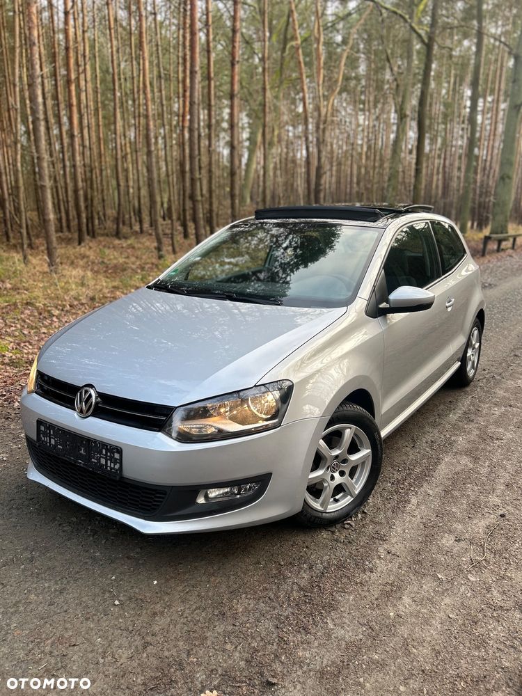 Volkswagen Polo 1.6 TDI DSG Highline - 1