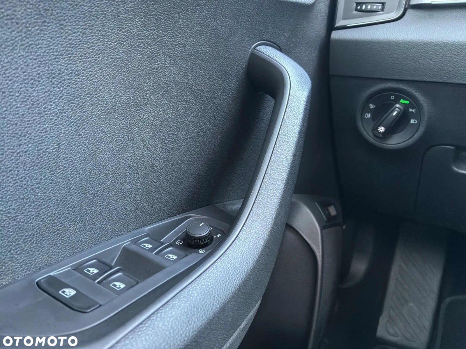 Skoda Karoq - 17