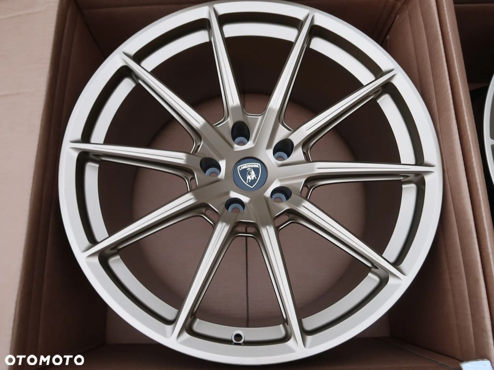 Felgi Aluminiowe Lamborghini URUS 21'' Gold Edytion - 6