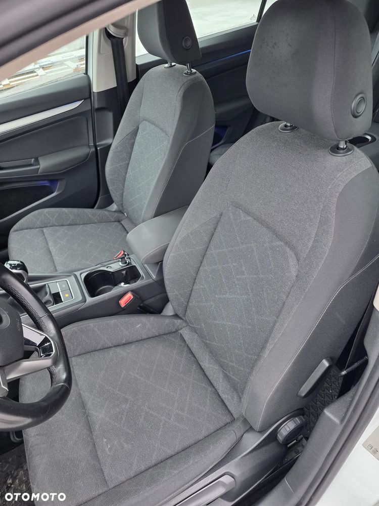 Volkswagen Golf 2.0 TDI Life - 9