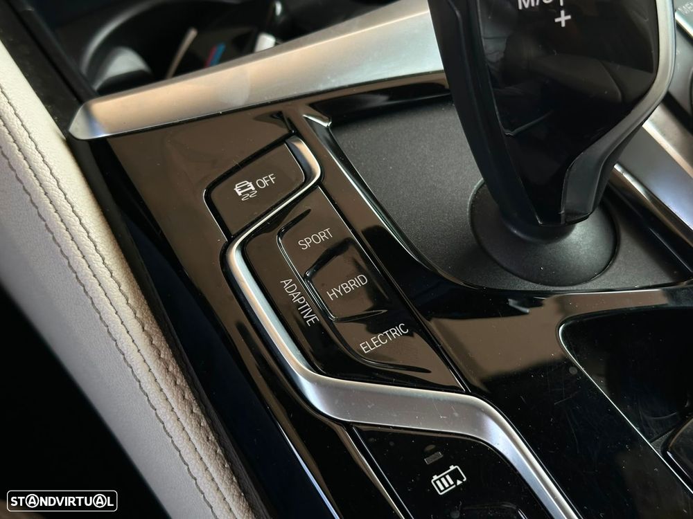 BMW 530 e iPerformance Pack M - 26