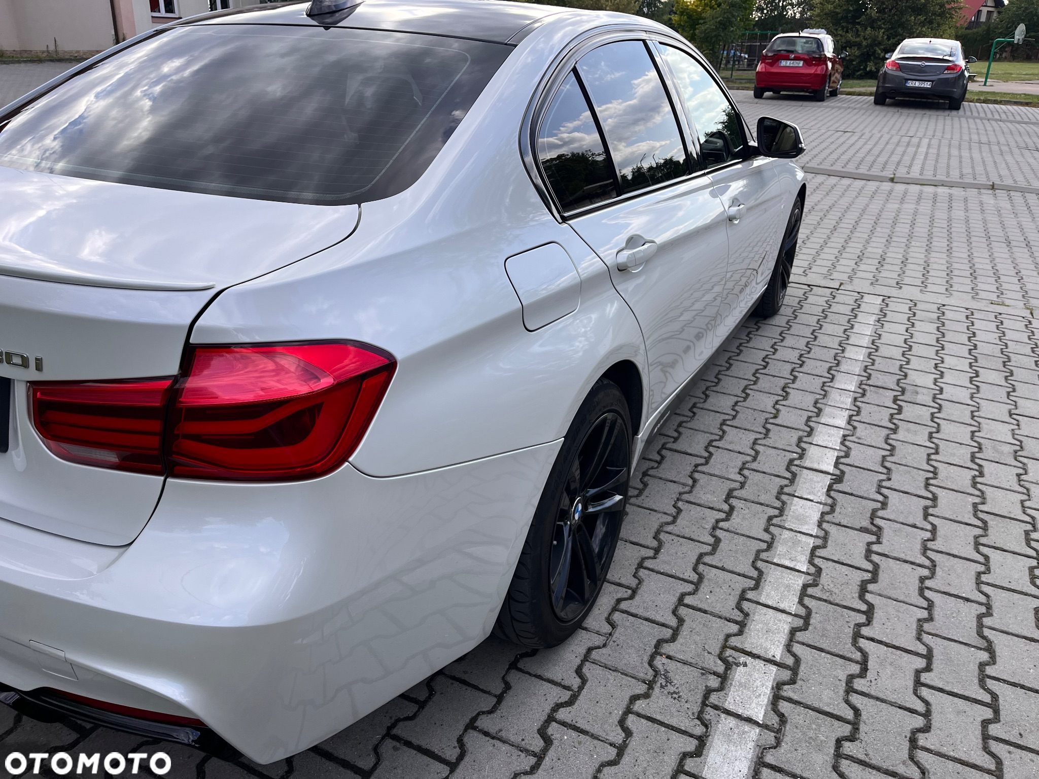 BMW Seria 3 330i xDrive - 7