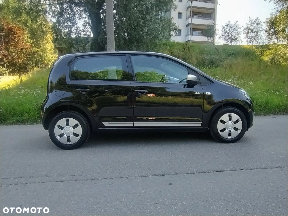 Volkswagen up! club - 9