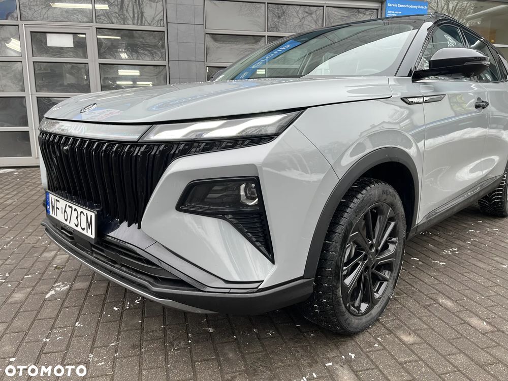 Dongfeng Huge 1.5T MachPower - 2