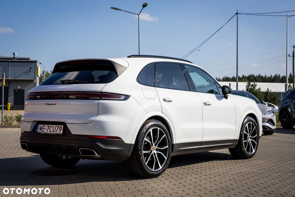 Porsche Cayenne - 6