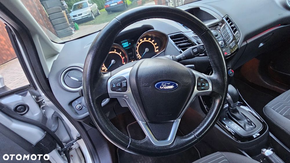 Ford Fiesta - 33