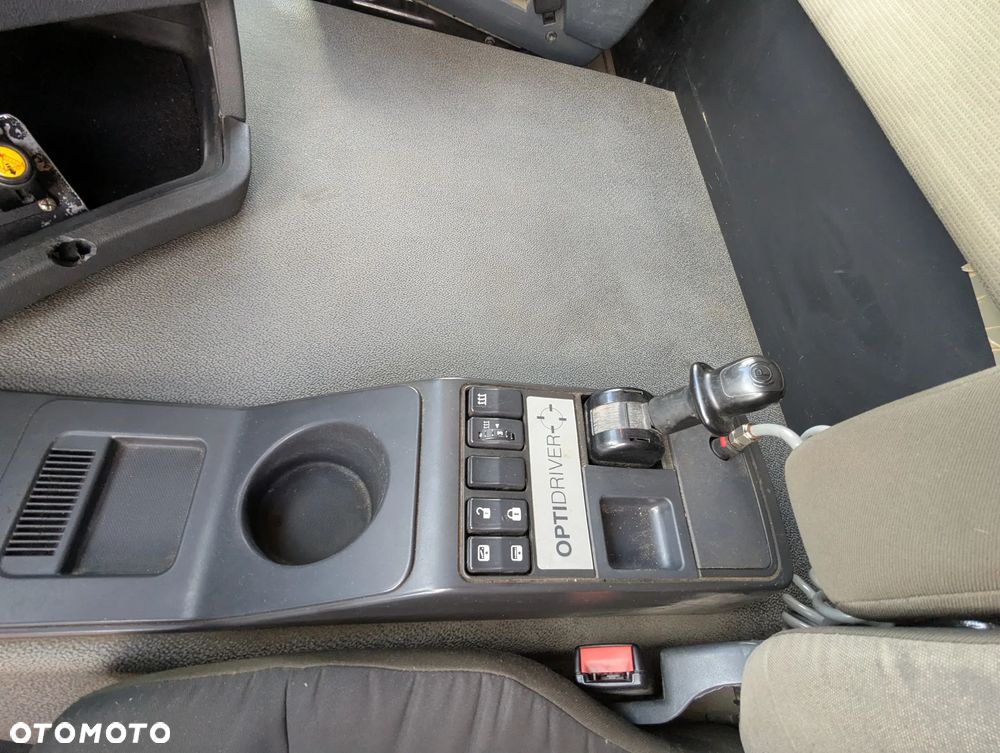 Renault Premium - 16