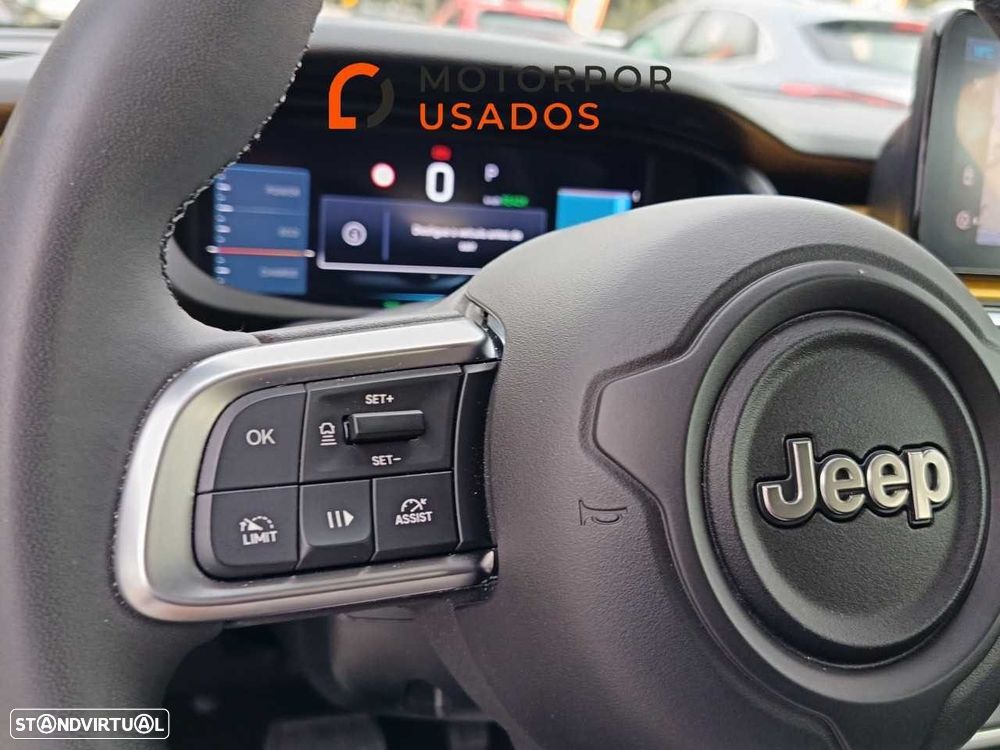 Jeep Avenger 54 kWh Summit - 16