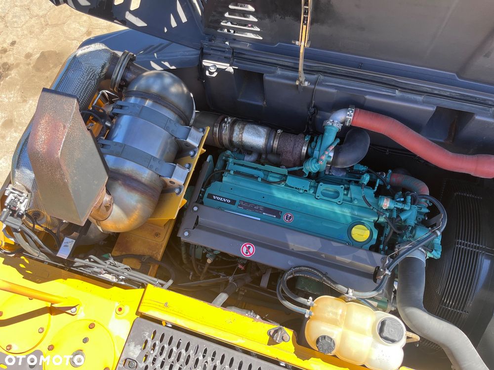 Volvo EW160E - 26