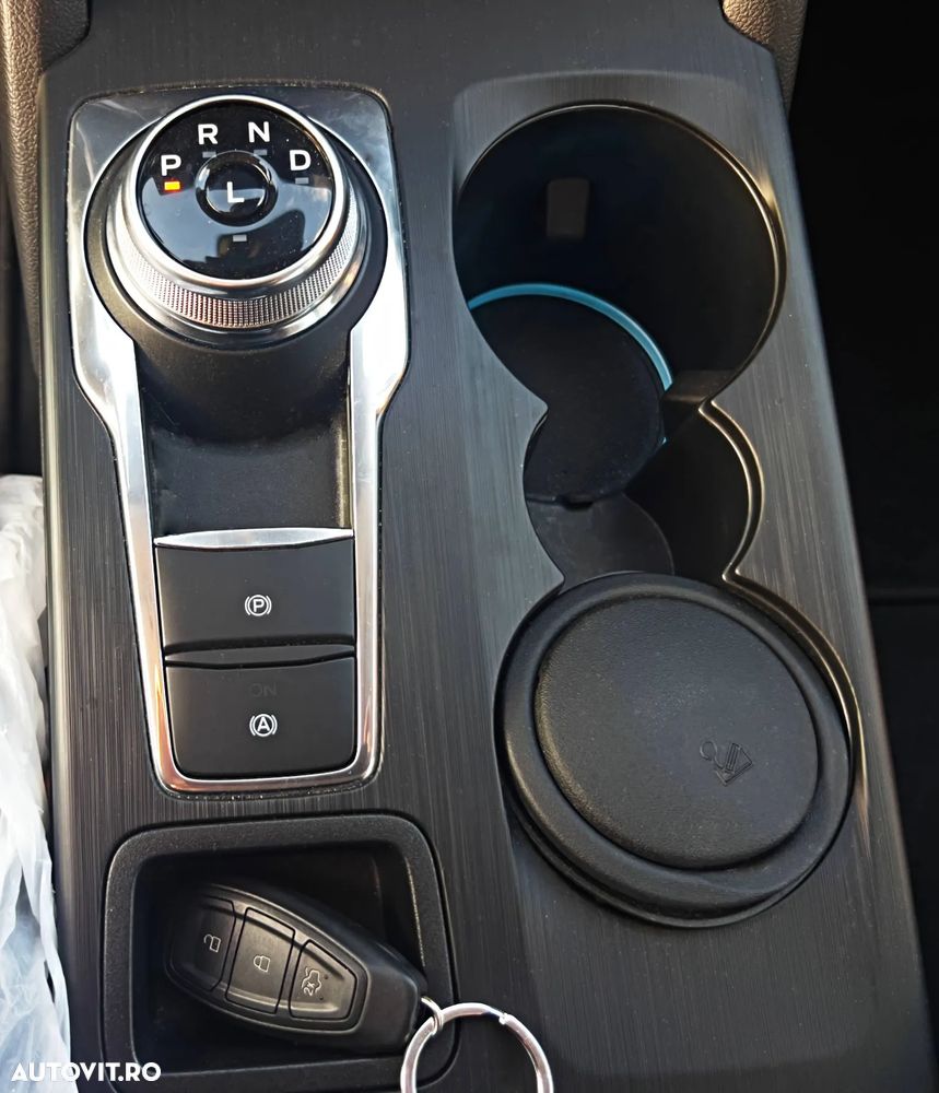Ford Focus 1.5 EcoBlue 8AT Active - 25