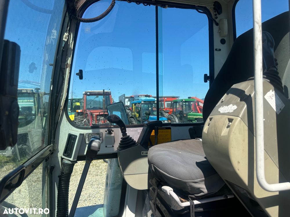 Takeuchi TB125 - 5