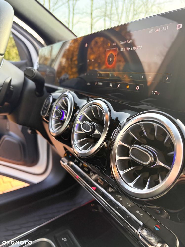 Mercedes-Benz GLA 250 8G-DCT Progressive - 20