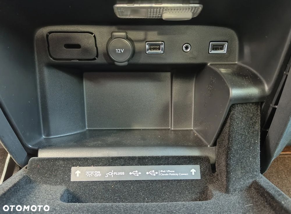 Citroën C4 Grand Picasso - 16