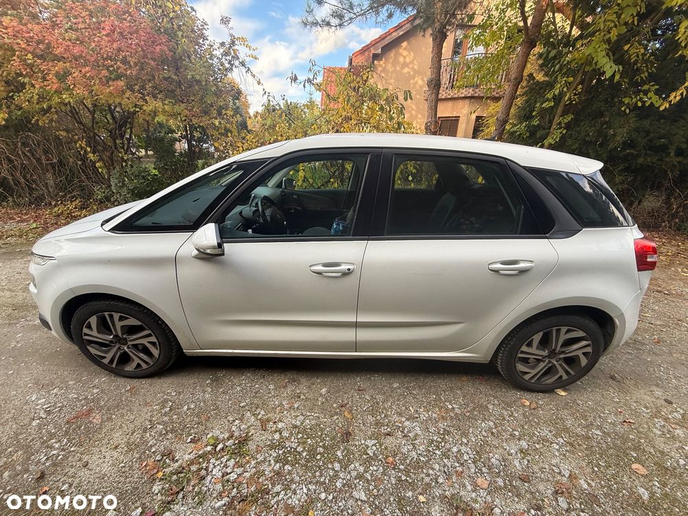 Citroën C4 Picasso - 8