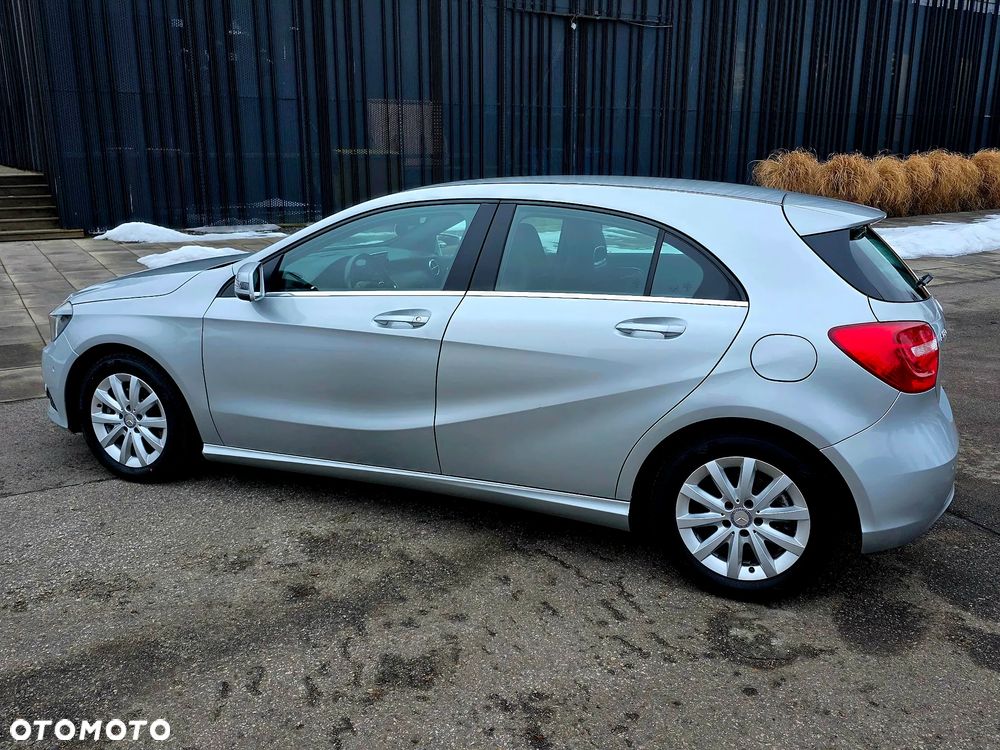 Mercedes-Benz Klasa A 180 (BlueEFFICIENCY) - 10