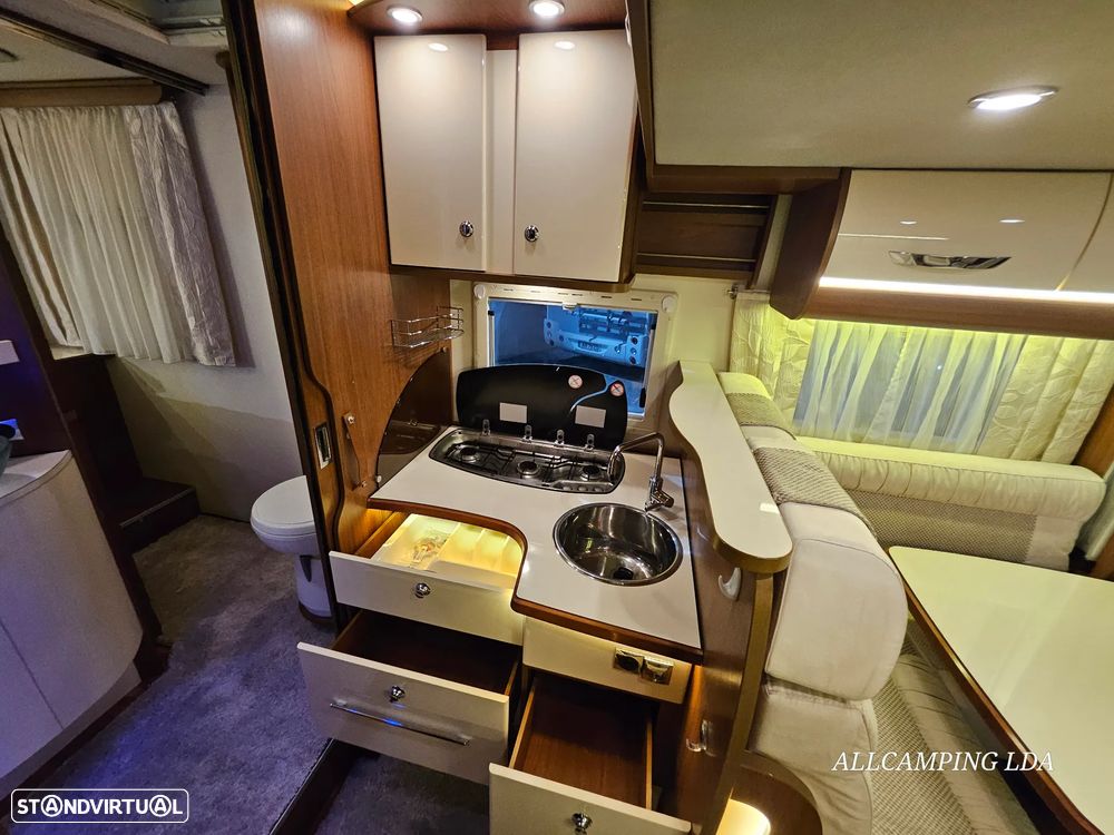 Autostar Passion P720 CAMA CENTRAL/BASCULANTE - 52
