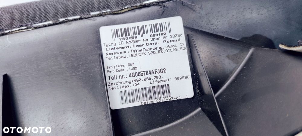 BOCZEK KANAPY TYŁ PRAWY MATERIAŁ AUDI A6 C7 SEDAN AVANT KOMBI 4G085704 - 4