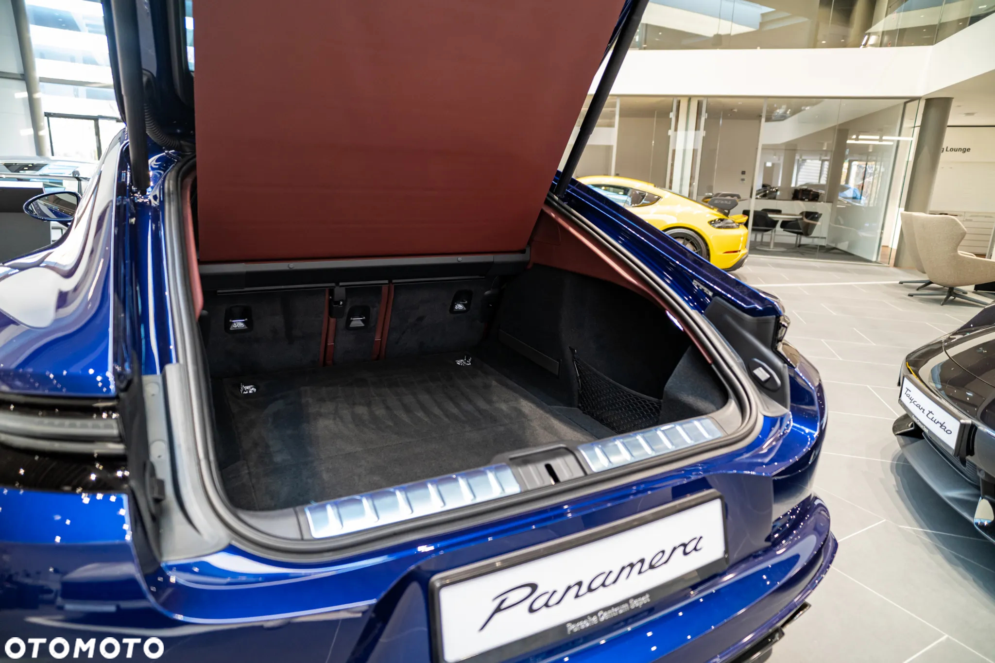 Porsche Panamera 4 - 8