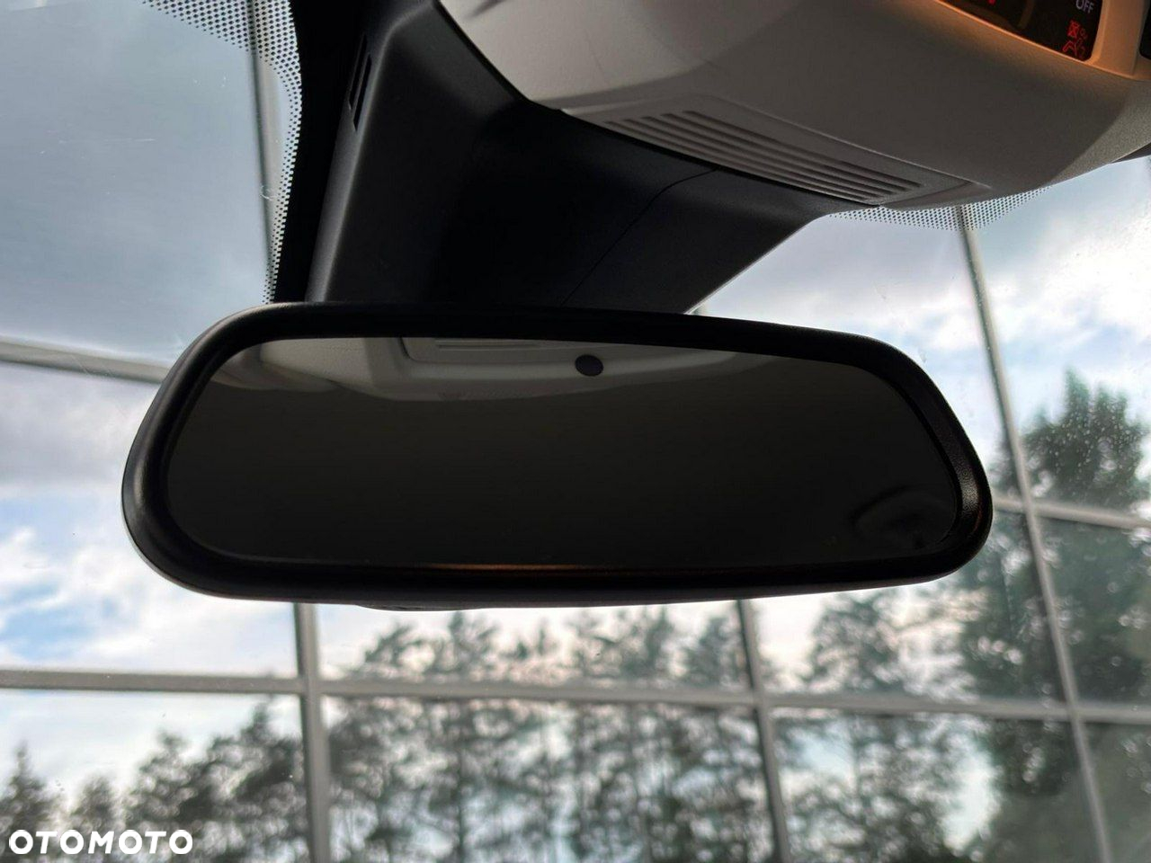 Peugeot 3008 1.2 PureTech Active S&S EAT6 - 29
