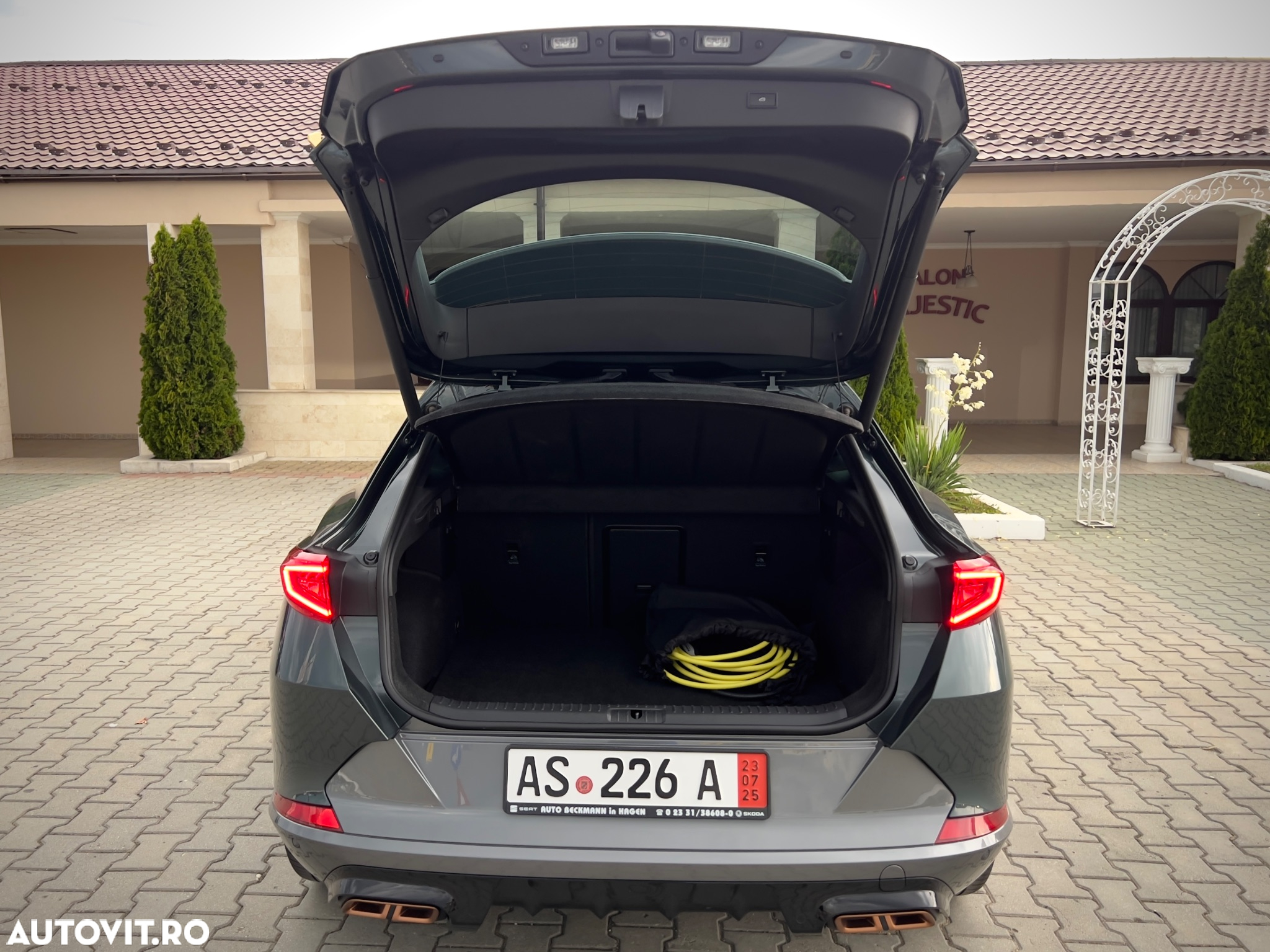 Cupra Formentor 1.4 e-HYBRID PHEV VZ - 36