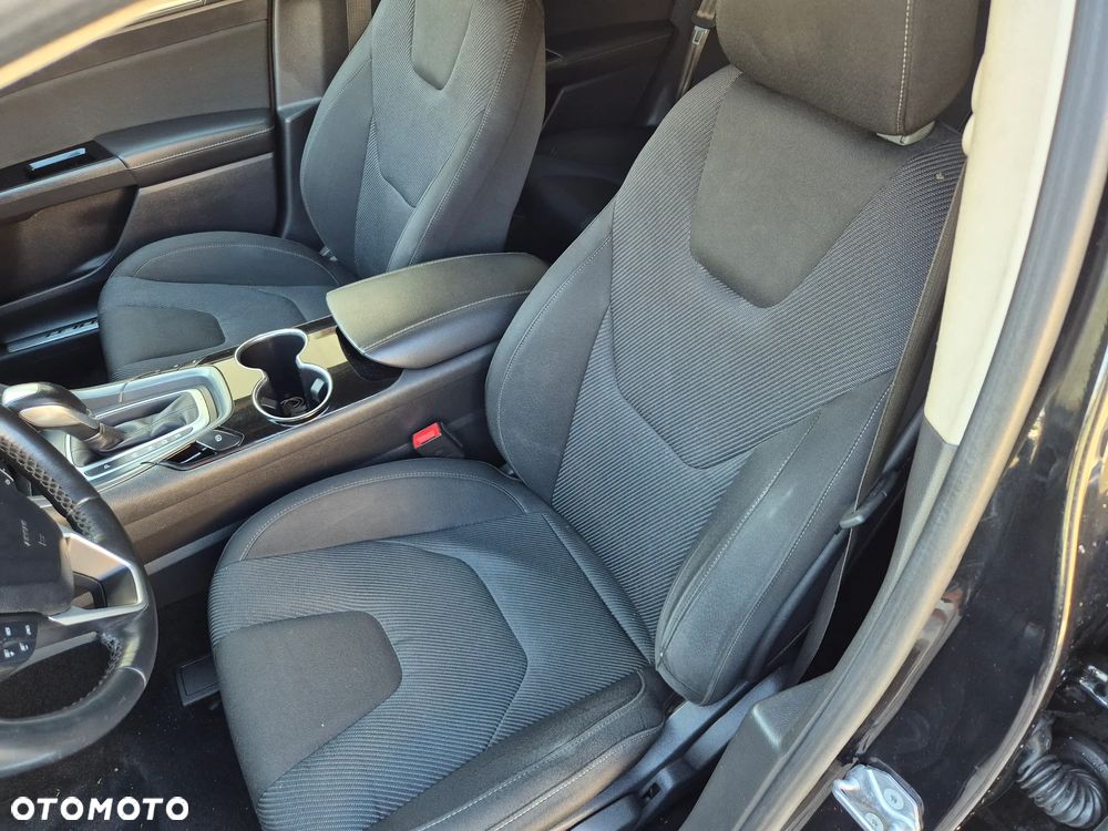 Ford Mondeo 2.0 TDCi PowerShift-Aut Allrad Titanium - 8