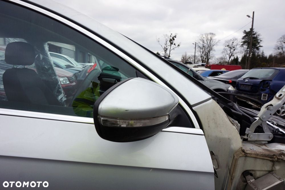 LUSTERKO ELEKTRYCZNE PRAWE PASSAT B7 LA7W UK SREBRNY VOLKSWAGEN 2010-2014 - 2