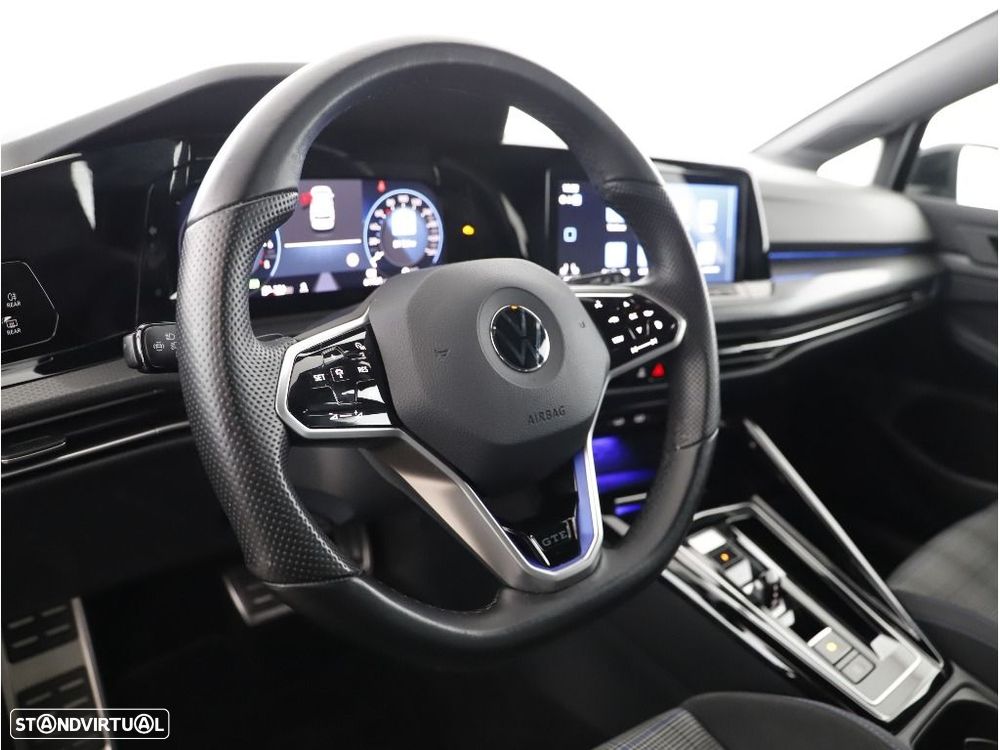 VW Golf 1.4 TSI GTE DSG - 28