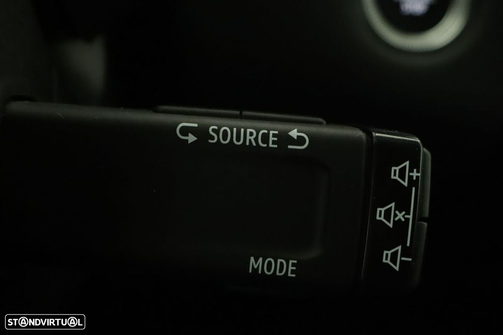 Renault Captur 1.0 TCe Techno Bi-Fuel - 19