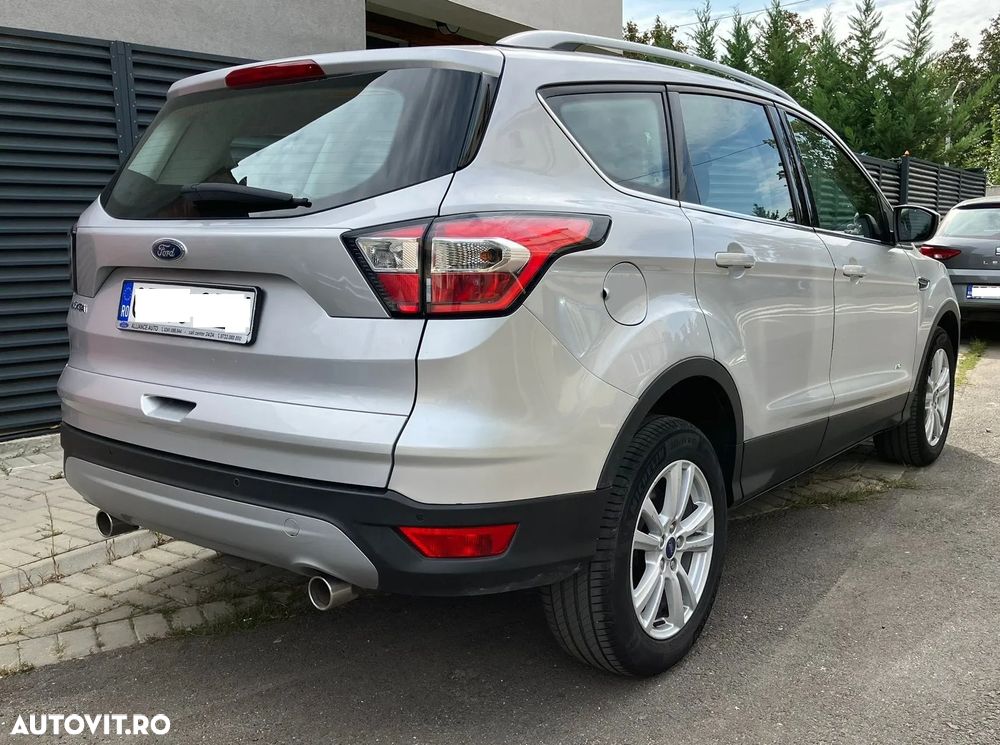 Ford Kuga 2.0 TDCi 4WD Powershift Trend - 3