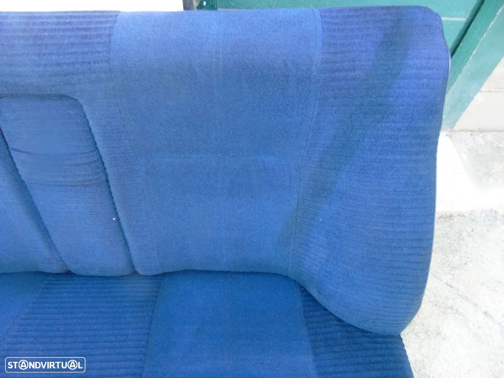 Volvo 244 bancos traseiros - 4